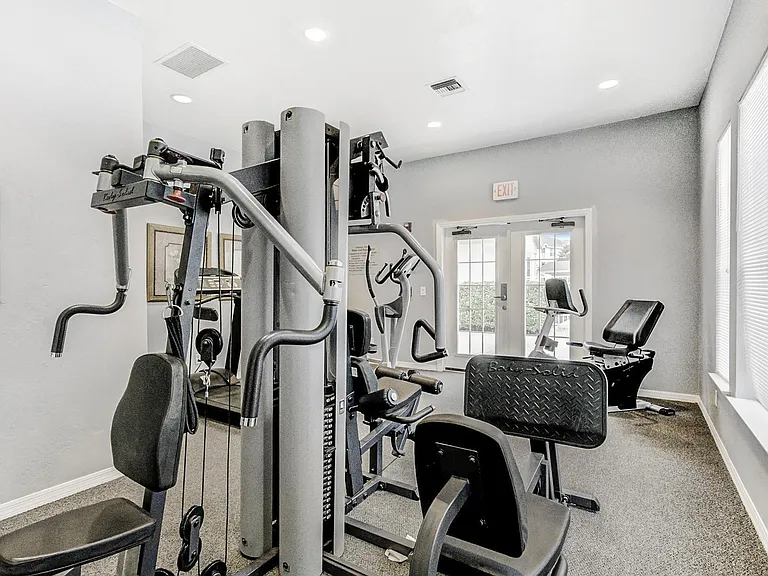 The Club at Sugar Mill Apartments — Photo 30