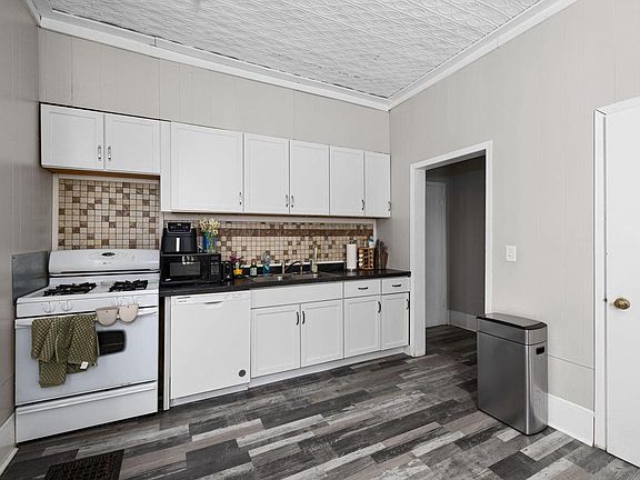 4th image of 1016 8th STREET S S #1018