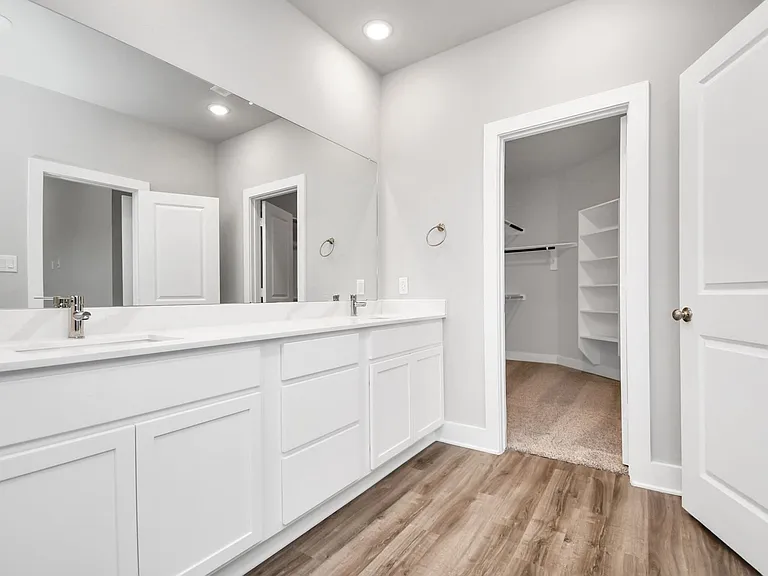 21014 Bay Village Dr #A — Photo 26