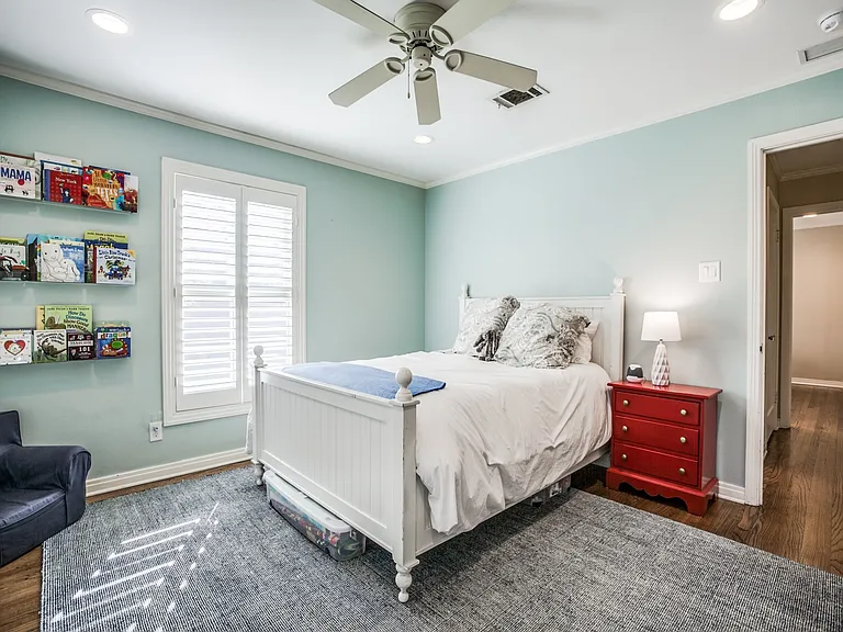 6614 Joyce Way — Photo 21