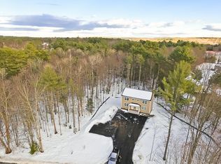 29 Smith Rd, Windham, ME 04062