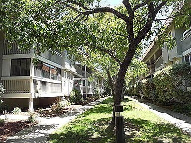 1st image of 2783 Mauricia Ave