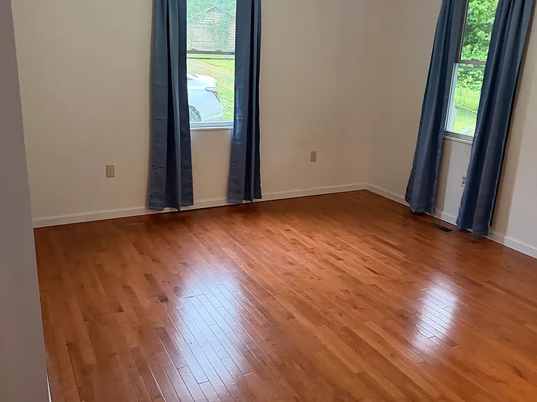 2180 Maple Creek Rd — Photo 11