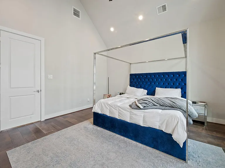 823 Mansfield St #H — Photo 12
