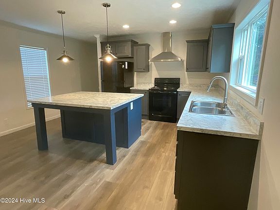 5th image of 111 Longleaf Drive
