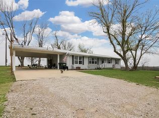 20415 Richfield Rd, Richland, MO 65556