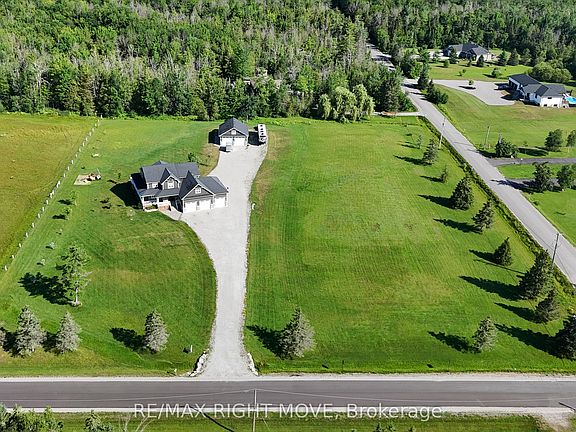 4th image of 2448 Stockdale Rd
