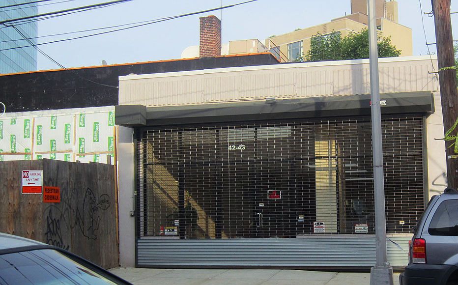1st image of 4243 27th St