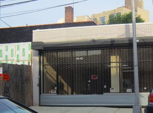 4243 27th St, Long Island City, NY 11101