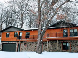 15109 King Bee Dr, Paynesville, MN 56362