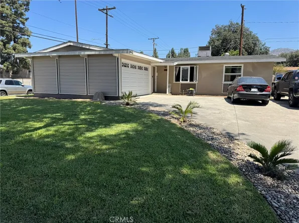 703 E Hollyvale St, Azusa, CA 91702