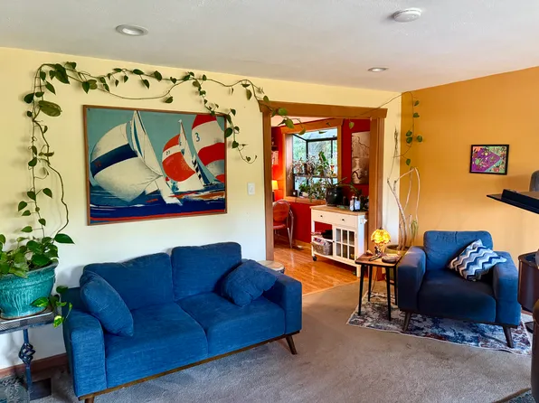 (undisclosed Address), Olympia, WA 98502
