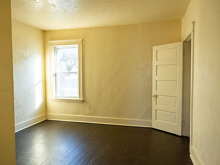 42 Dorchester St — Photo 5