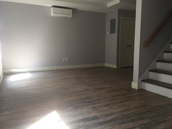 4th image of 168 Throop Ave #11S