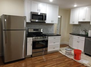 54 10 Hills Rd #O2, Somerville, MA 02145