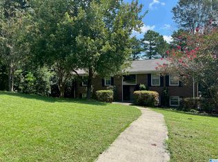 1845 Indian Hills Rd, Pelham, AL 35124