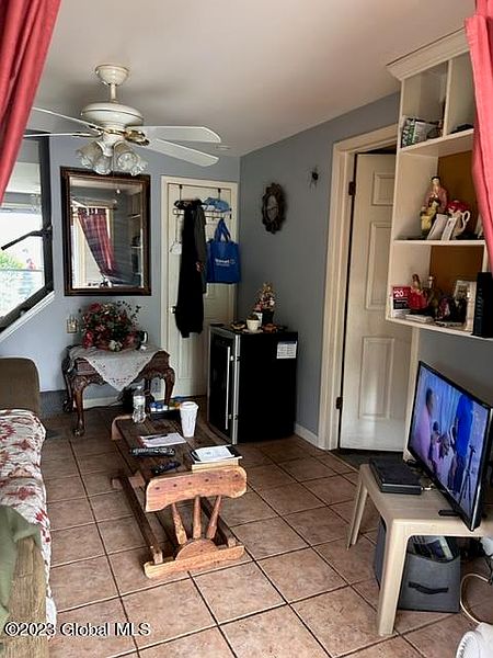5th image of 1182 Walnut Avenue