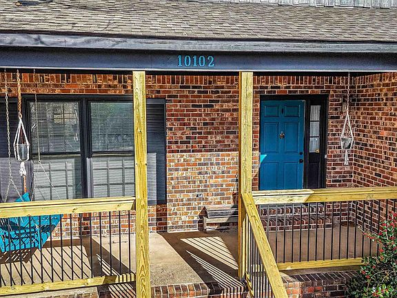 3rd image of 10102 Brandywine Dr SE
