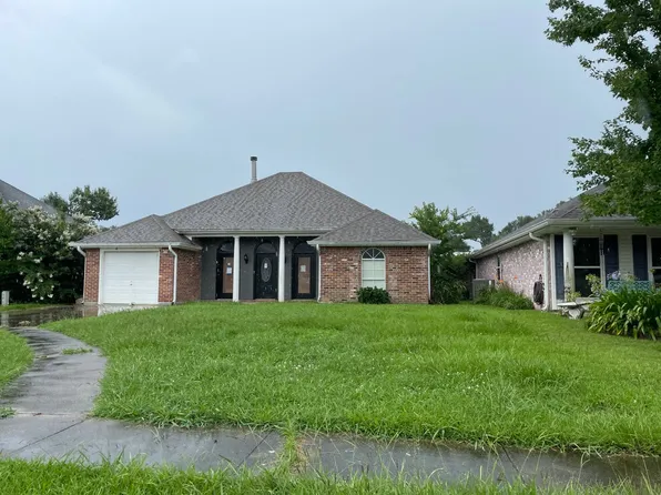 1523 Verna St, Houma, LA 70364