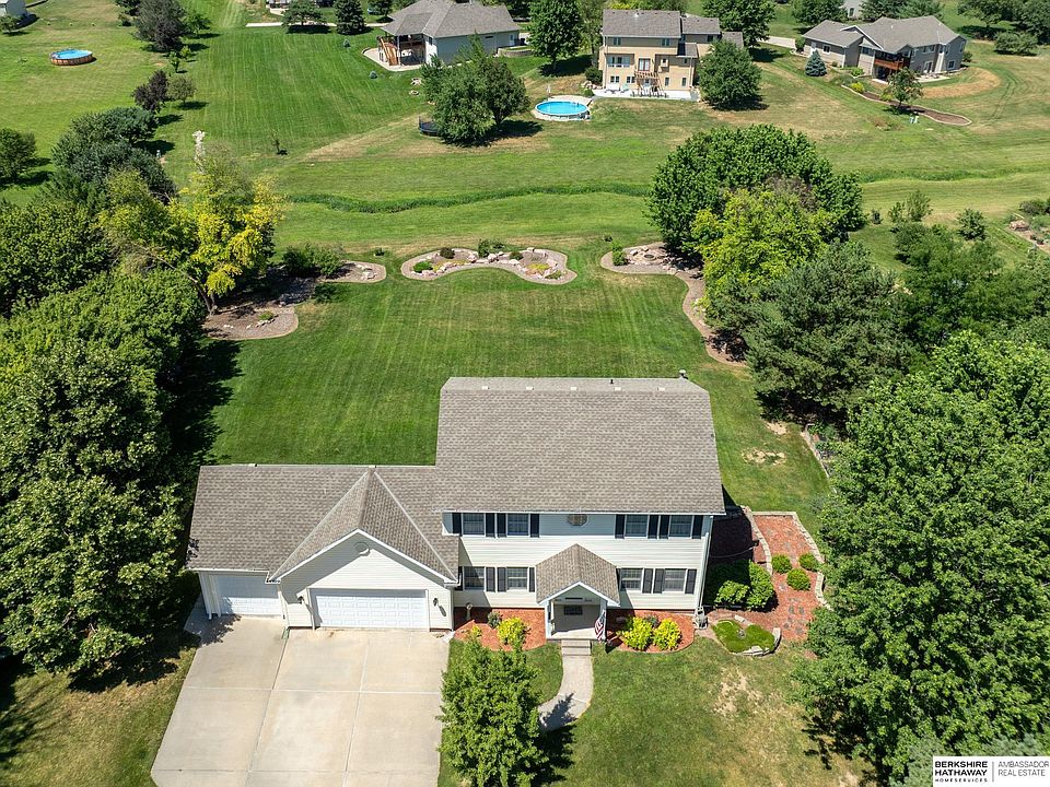 1st image of 20196 Vanlea Dr