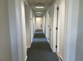 384 Shunpike Rd, Chatham Twp, NJ 07928