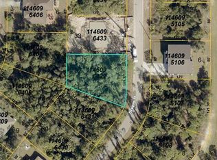 Dragon St, North port, FL 34288