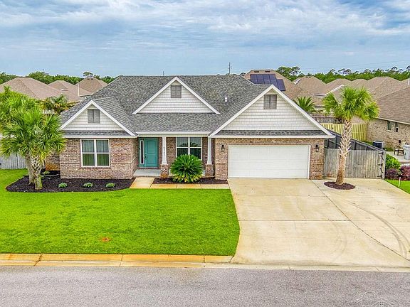 3rd image of 3523 Pelican Bay Cir