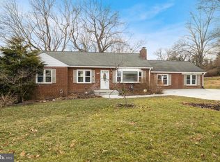 3305 Sharon Chapel Rd, Alexandria, VA 22310