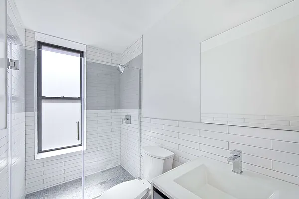 Rented by Bold New York | media 6