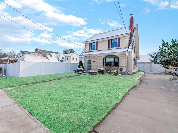 219-08 38th Avenue image 9 of 26