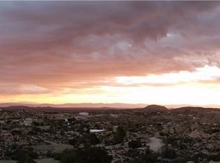 56563 Hilltop Dr, Yucca Valley, CA 92284