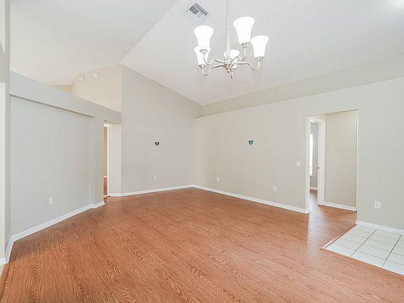 5th image of 1511 Firewheel Dr