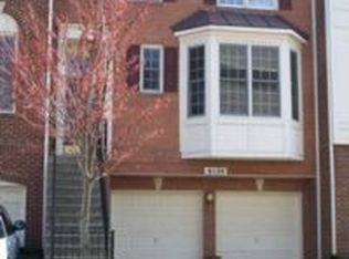 6124 Stonehenge Pl, Rockville, MD 20852