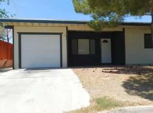209 Palm Dr, Ridgecrest, CA 93555