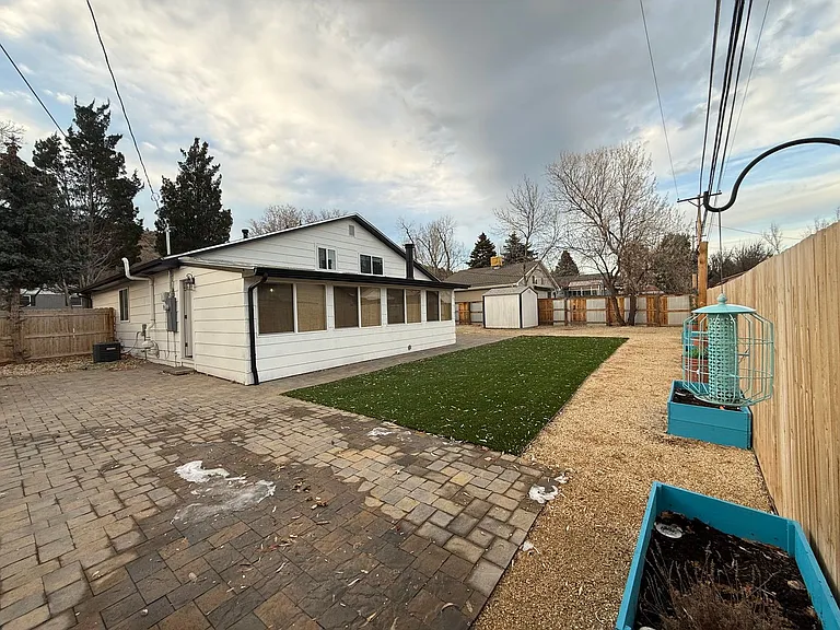 1203 Chambers Dr — Photo 9