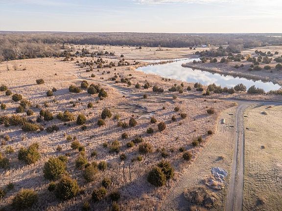 5th image of 0 Trianon Rd