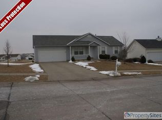30 Skipping Rock Ct, Wentzville, MO 63385