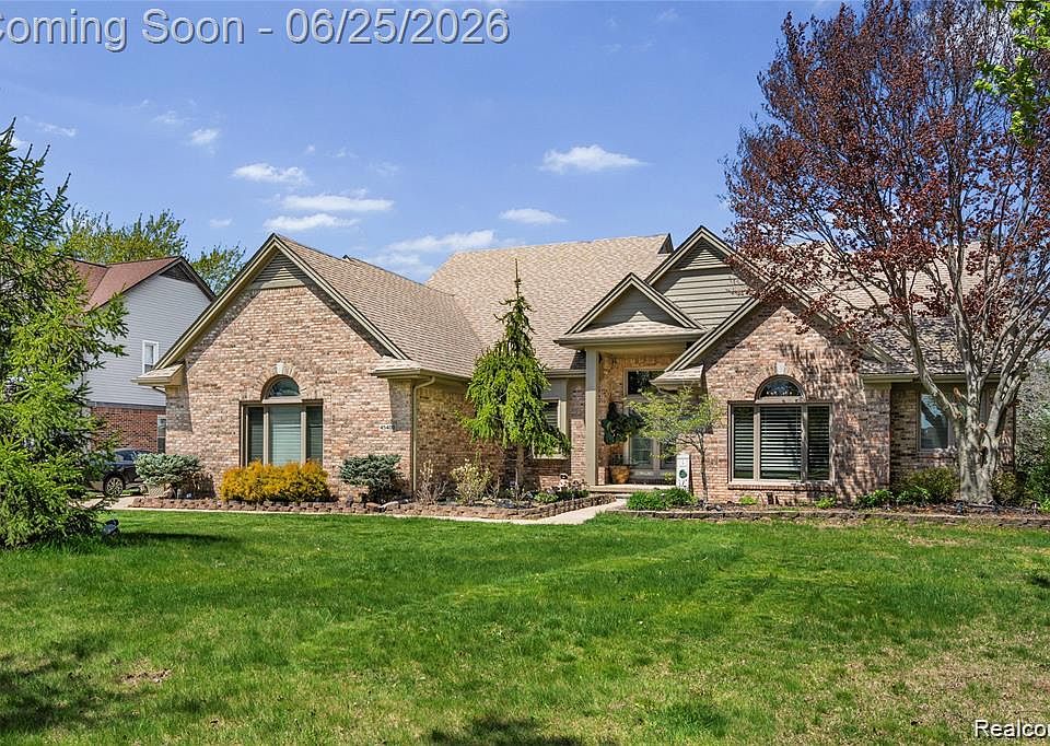 1st image of 45400 William Ct