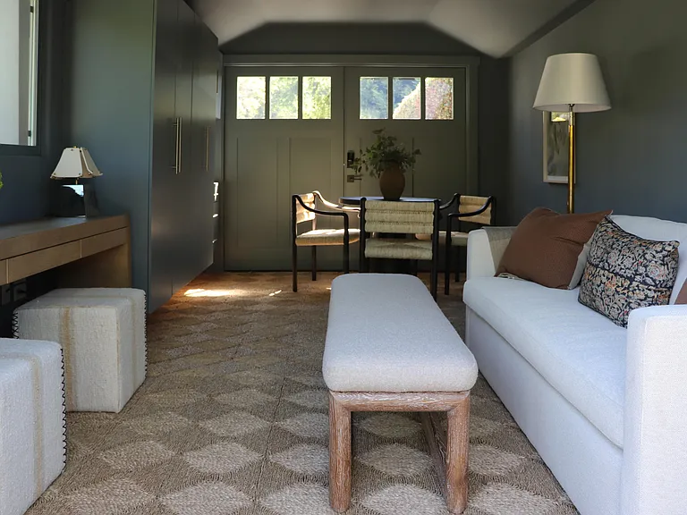 1111 E Ortega St — Photo 15