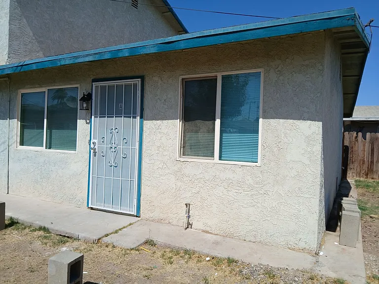 265 B St — Photo 2