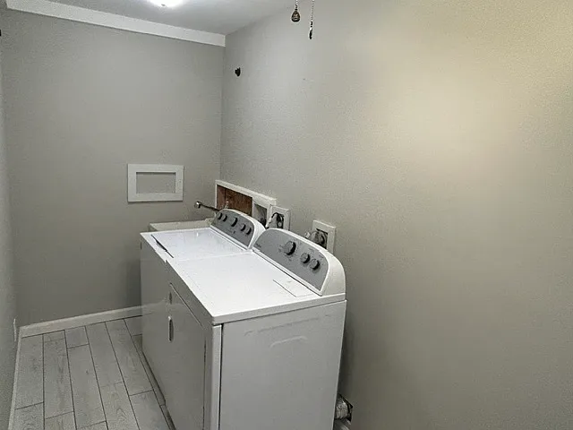 707 1/2 E Elk Ave #1 — Photo 11