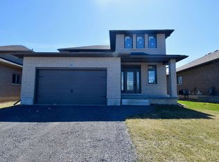 192 Cherrywood Pkwy, Greater Napanee, ON K7R 3L1