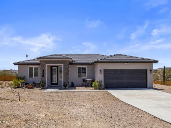 2077 W MARIA Court, San Tan Valley, AZ 85144