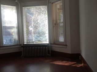 3543 N Sheffield Ave, Chicago, IL 60657