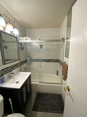 Rented by Oxford Property Group | media 40