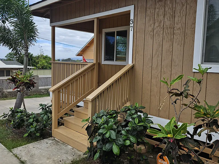 37 Kuhinia St #A — Photo 8