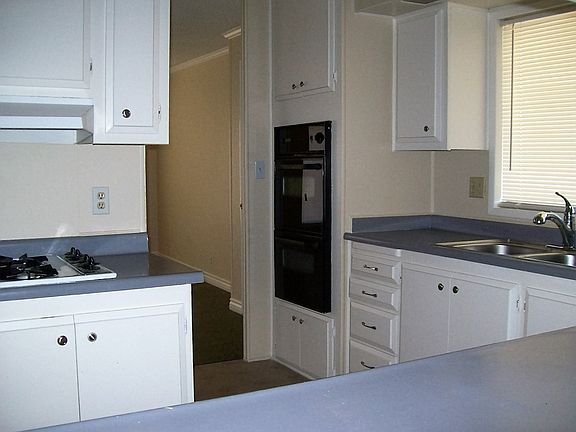 Kitchen (7)_04192016