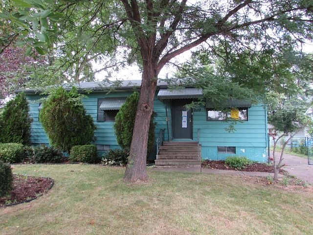 1st image of 2119 Eastlawn St