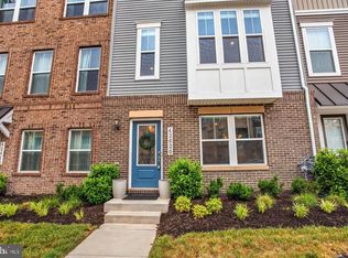 42620 Pitlochry Ter, Sterling, VA 20166