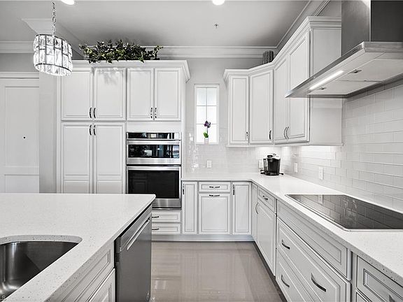 3rd image of 21530 Strada Nuova CIR #C408